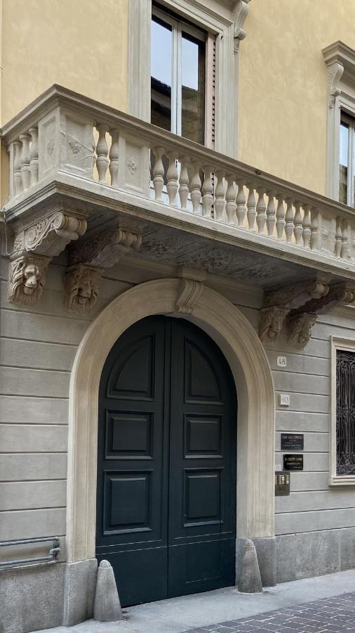 Fascinating Central Hideaway In A Physicist'S Home Como Exterior photo